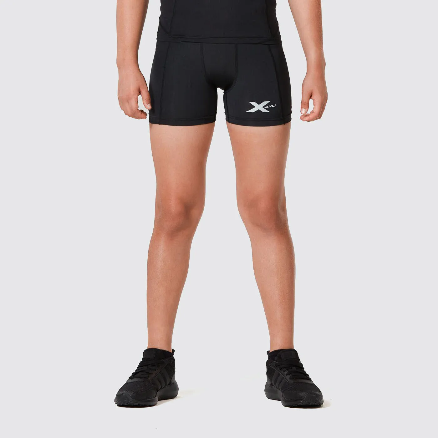 2XU - Core Boys 1/2 Compression Shorts - Black/Black