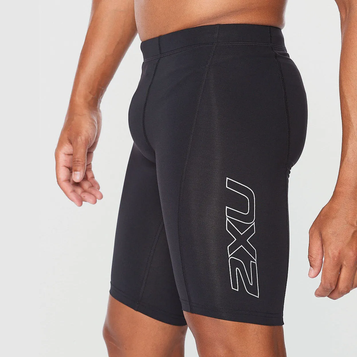 2XU - Men's Core Compression Shorts - Black/Silver