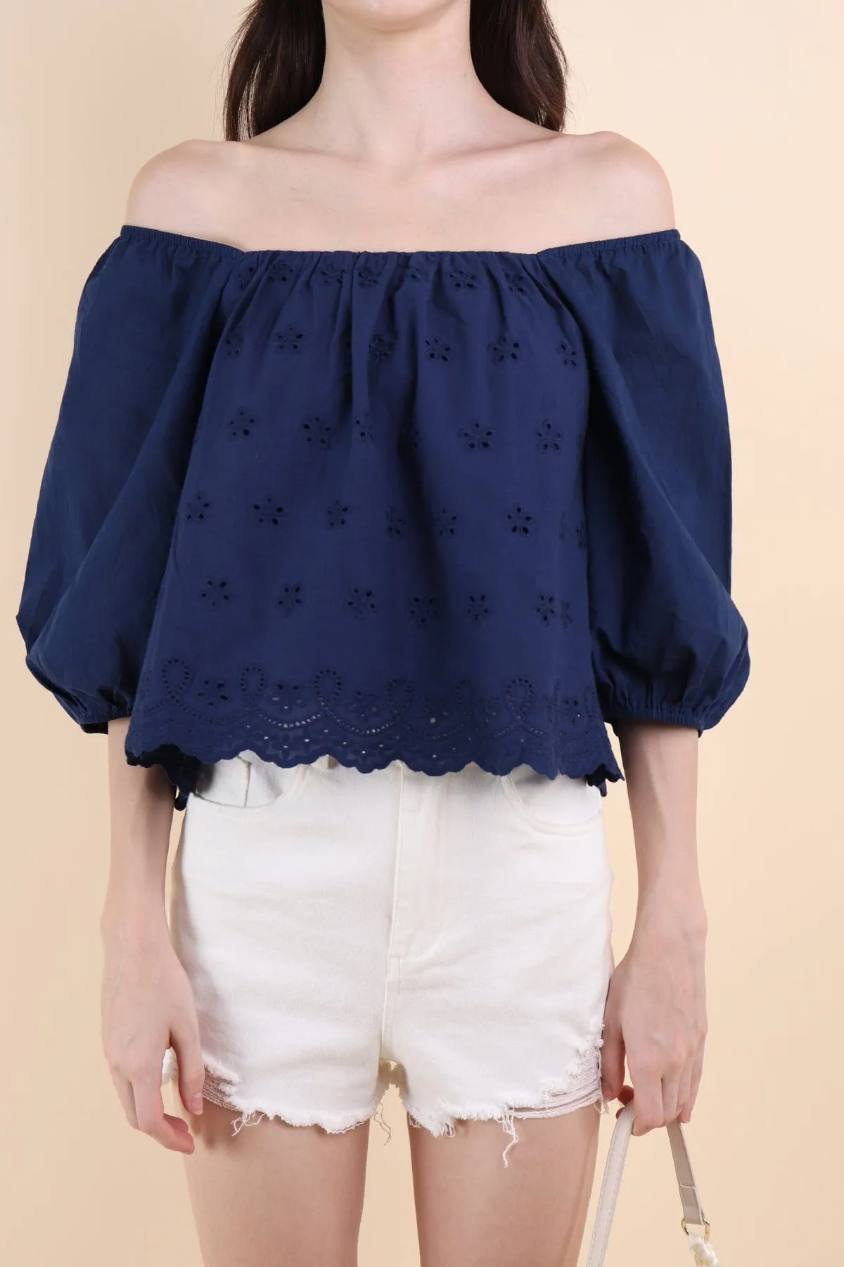 ELIAH EYELET SLEEVED TOP IN NAVY BLUE