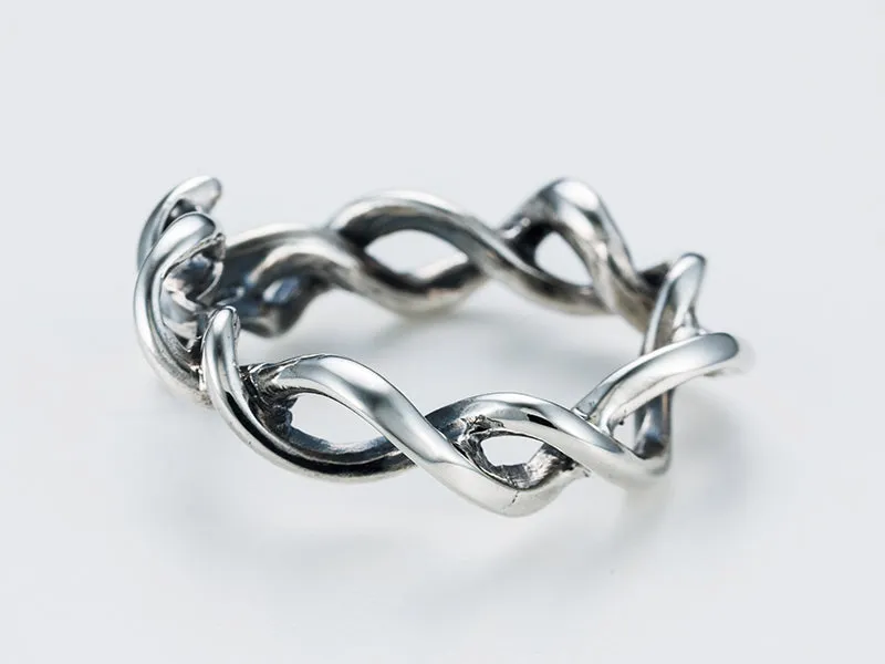 Flared Snake Ring