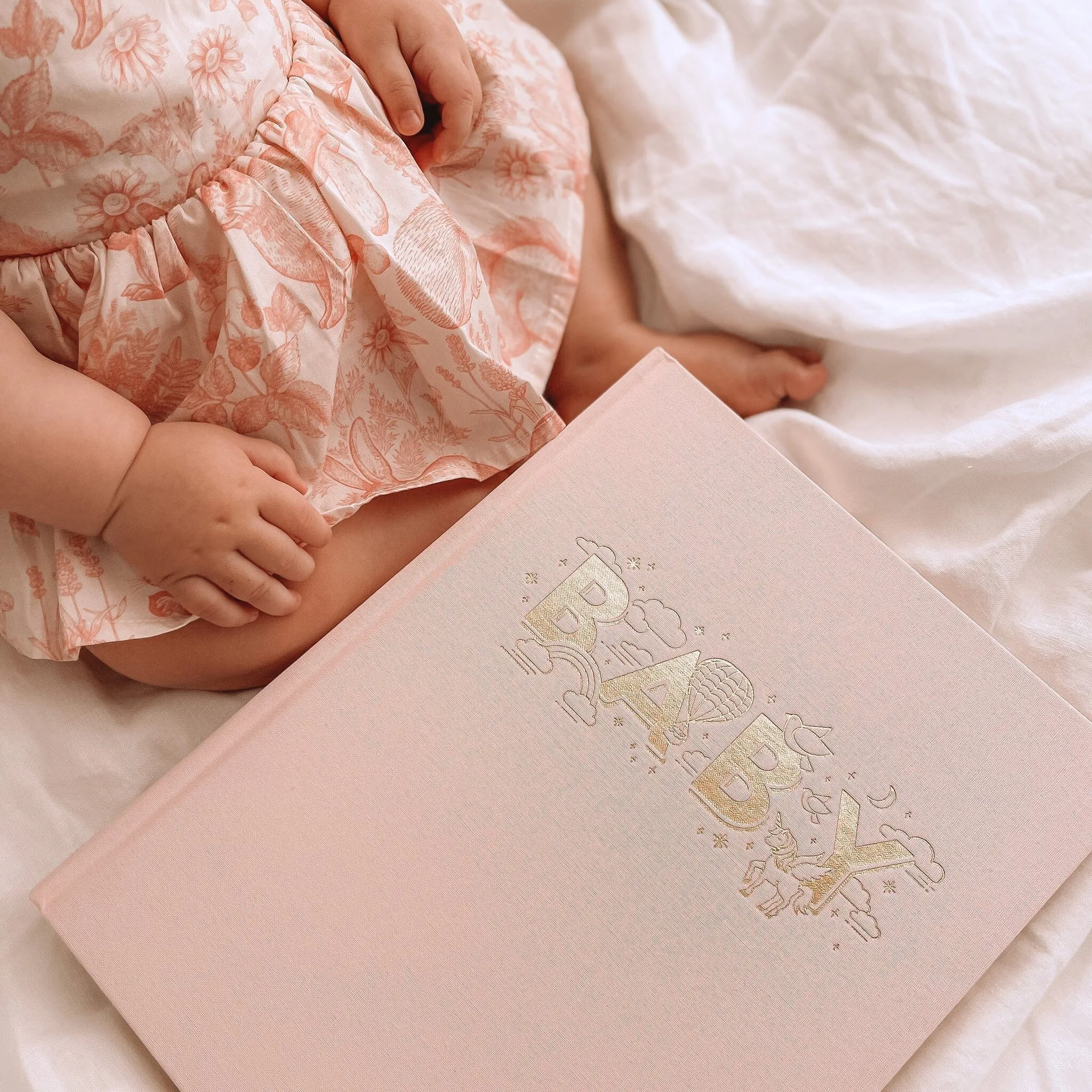 Fox & Fallow - Baby Book Rose