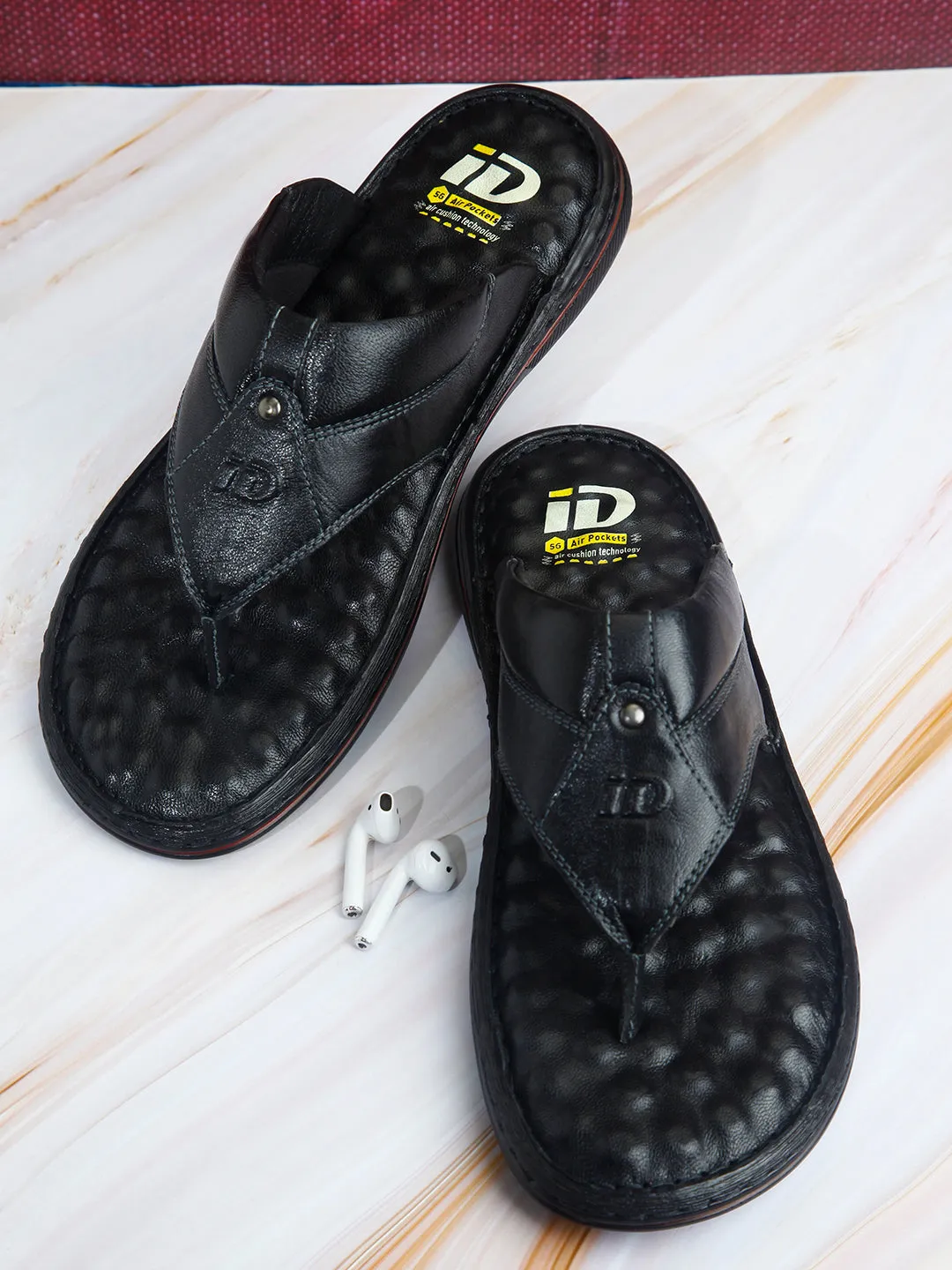 Men's Black 56 Air Pocket Footbed Thong Sandal (ID4164)