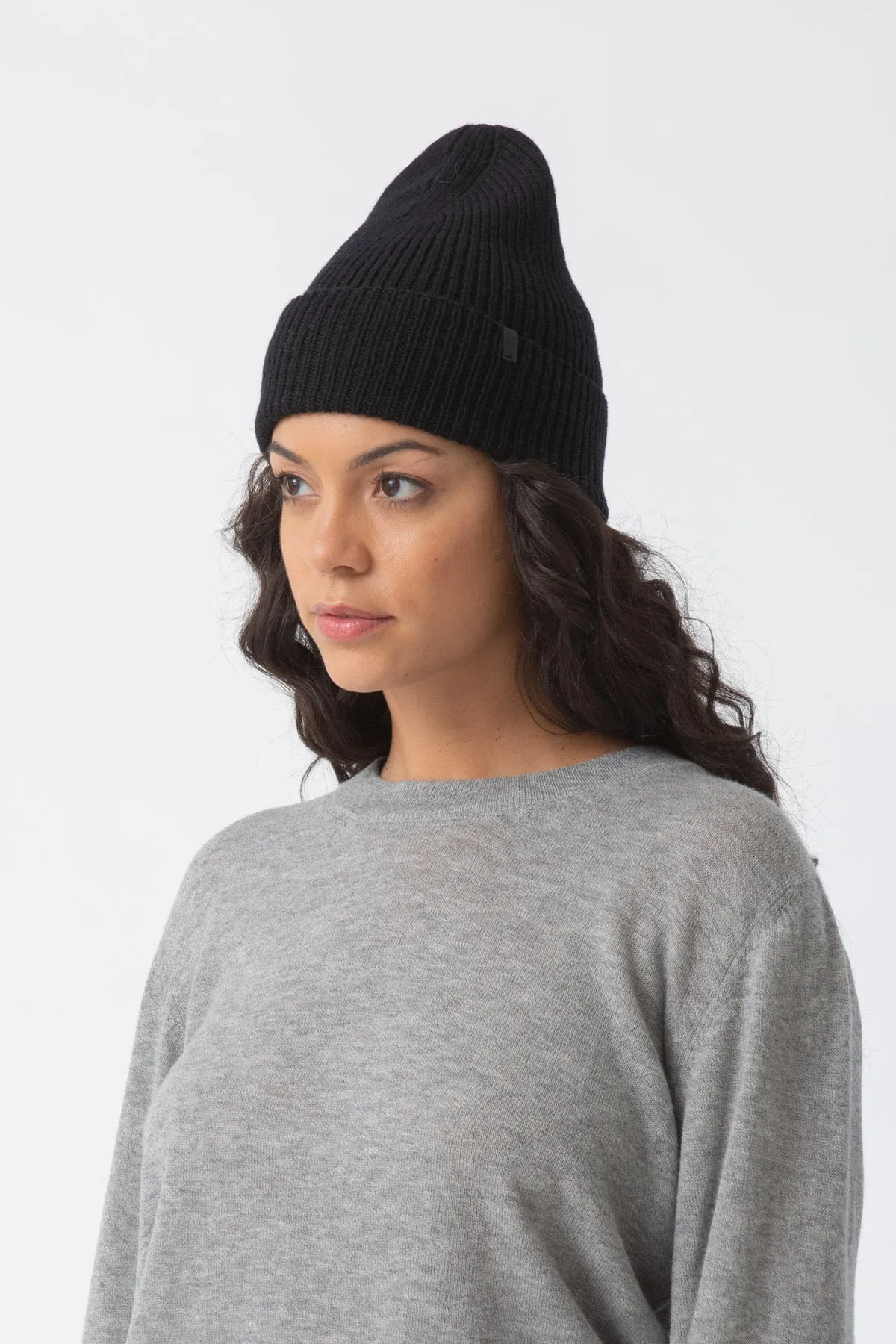 Merino Handknit Rib Hat in Black