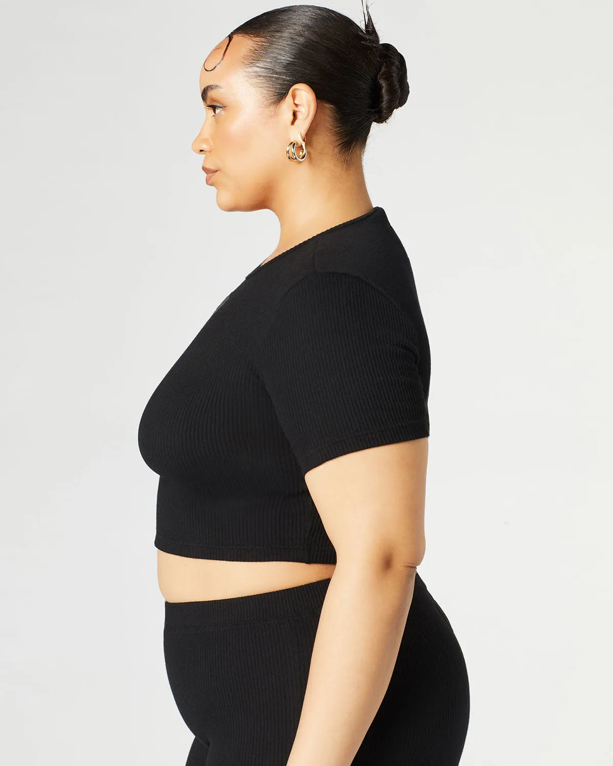 Ribbed Crew Neck Crop Top