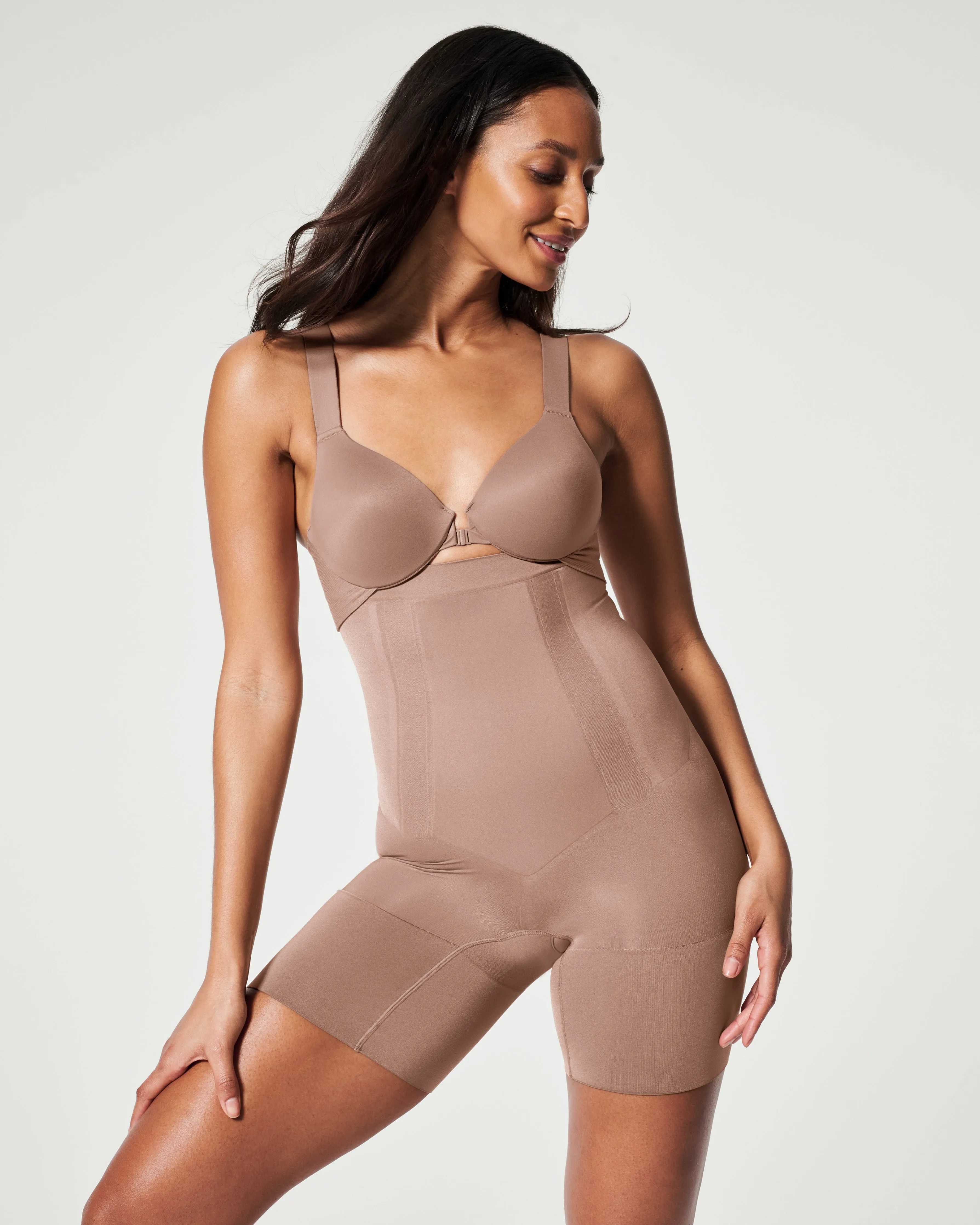 SPANXsculpt™ OnCore High-Waisted Mid-Thigh Short