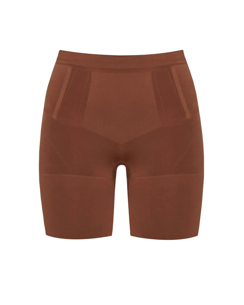 SPANXsculpt™ OnCore Mid-Thigh Short